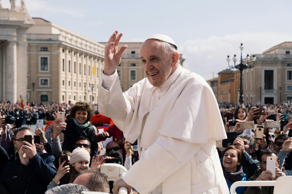 Royal Visit to Vatican Confirmed Despite Pope’s Health Concerns